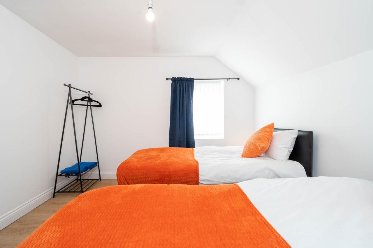 2 Bedroom Loft And Spacious Apt- One Choice Stays- Jq Μπέρμιγχαμ Εξωτερικό φωτογραφία