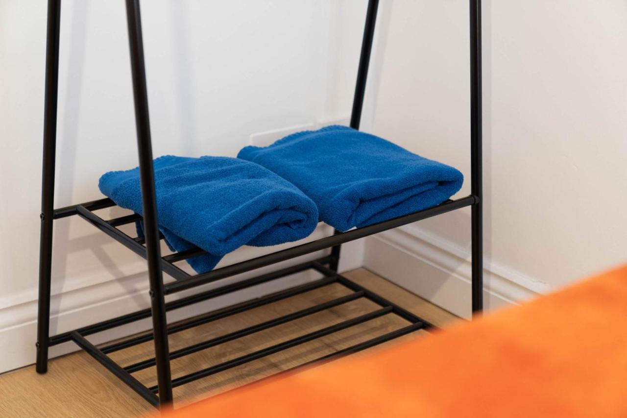 2 Bedroom Loft And Spacious Apt- One Choice Stays- Jq Μπέρμιγχαμ Εξωτερικό φωτογραφία