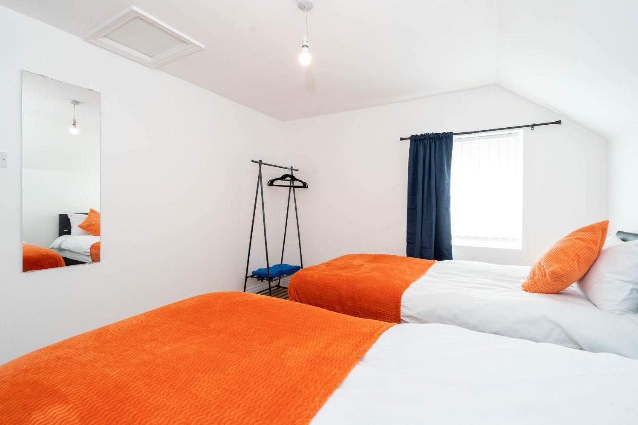 2 Bedroom Loft And Spacious Apt- One Choice Stays- Jq Μπέρμιγχαμ Εξωτερικό φωτογραφία