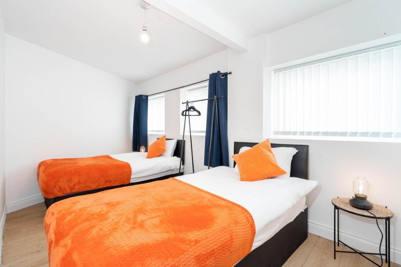 2 Bedroom Loft And Spacious Apt- One Choice Stays- Jq Μπέρμιγχαμ Εξωτερικό φωτογραφία